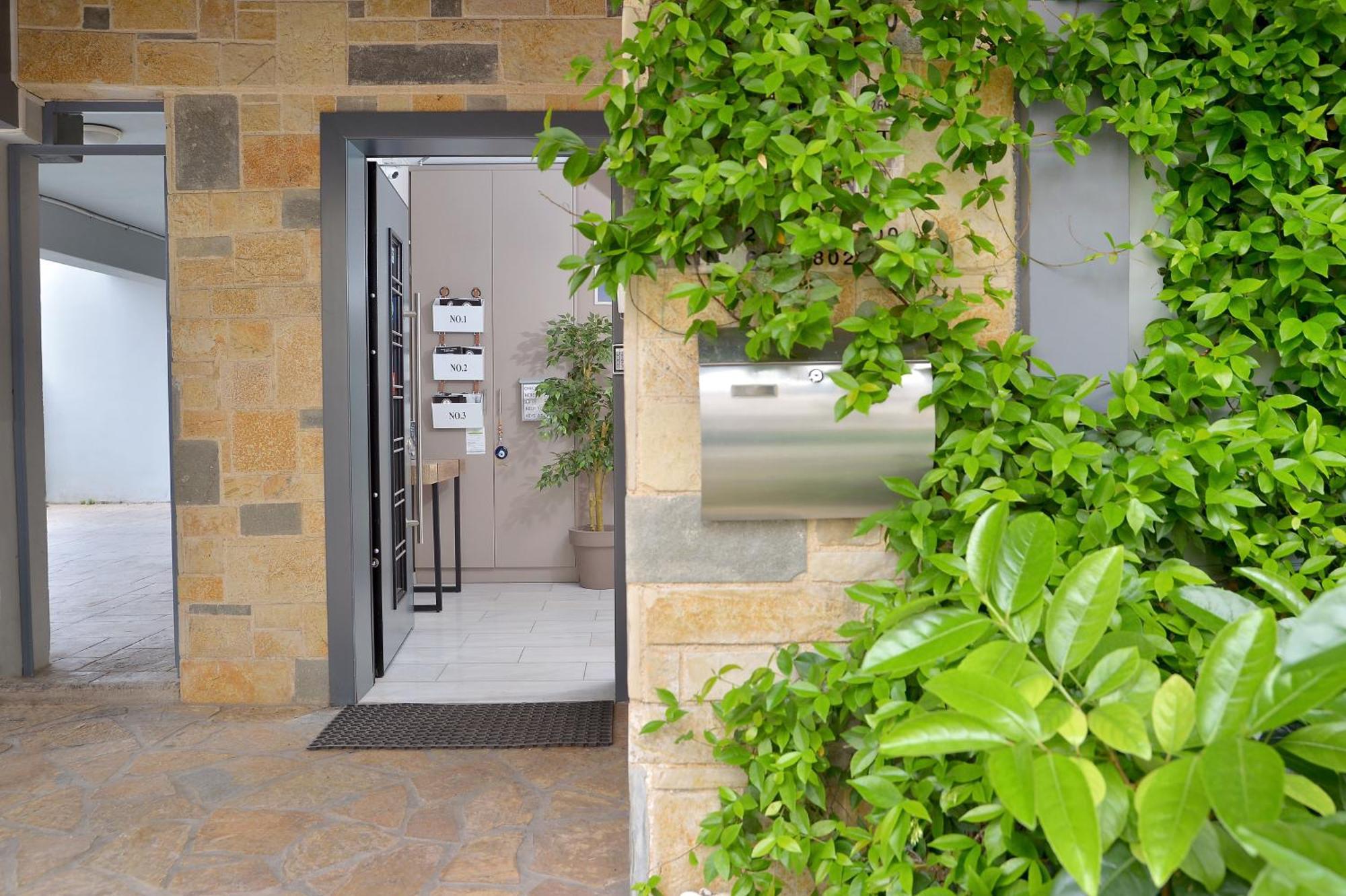 Alekos Apartments 1 Νetflix Atenas Exterior foto